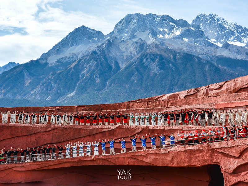 ภูเขาหิมะมังกรหยก_การแสดงชุด lijiang impression