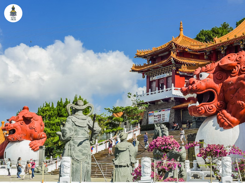 วัดเหวินหวู่-wenwu-temple